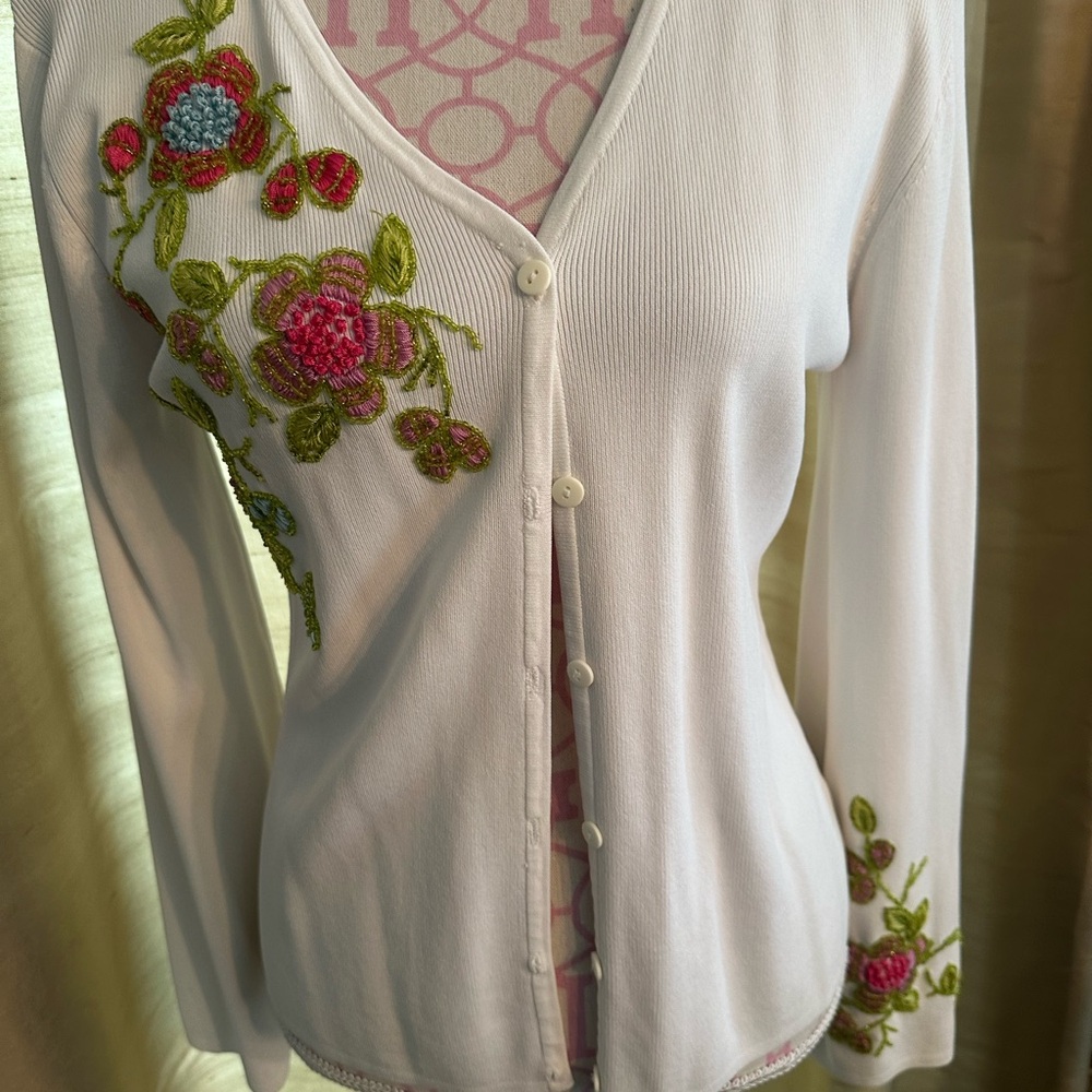 M. Nicole White Knit cardigan with embroidery